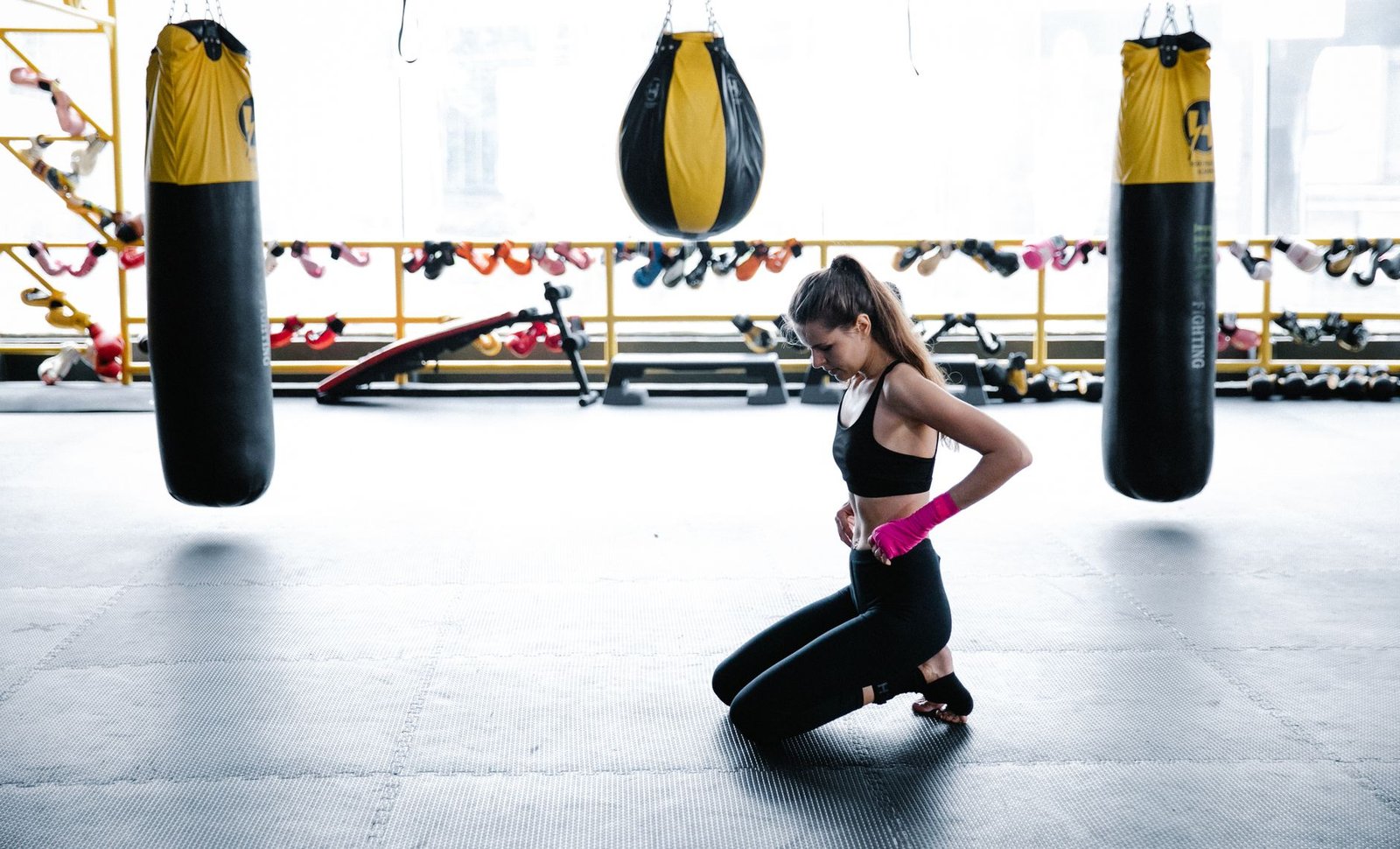 Personal trainer propõe repensar o treino de força para mulheres acima dos 40 anos